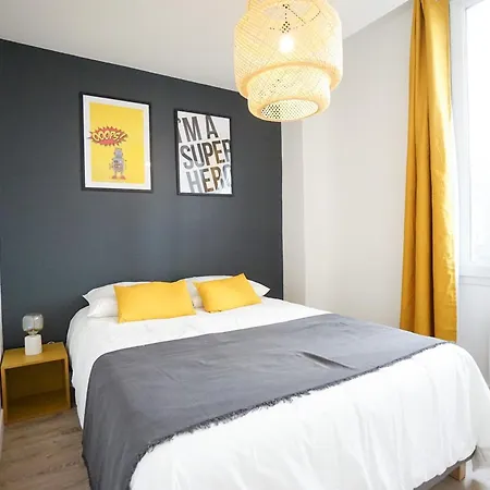 Spacious Family Duplex - Eiffel Tower Париж