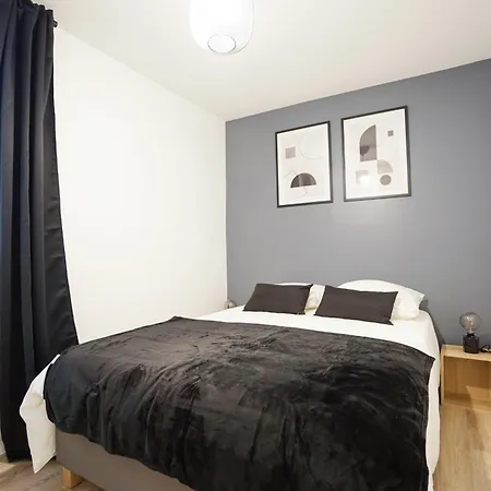 شقة Spacious Family Duplex - Eiffel Tower